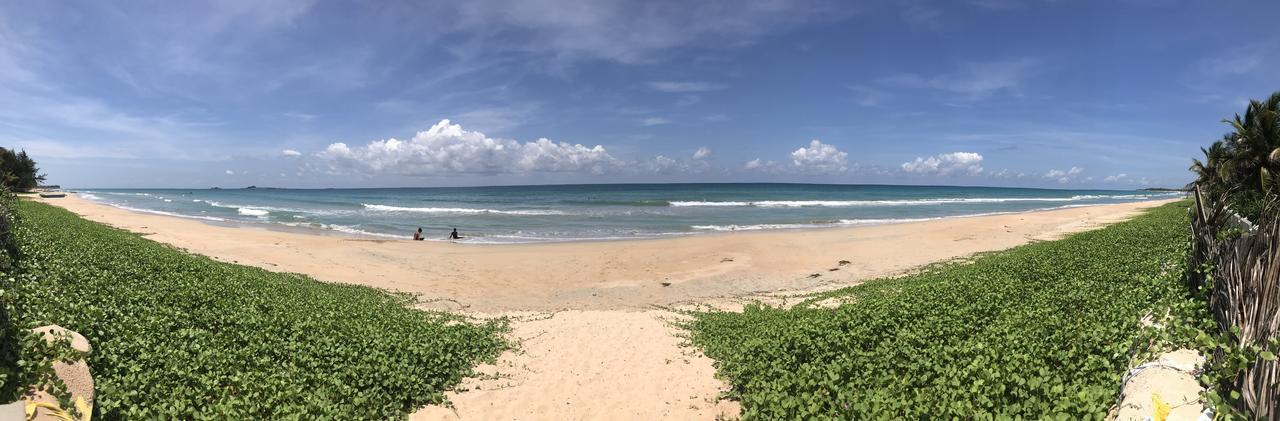 Araliya Oceanfront Condos Nilaveli, Trincomalee エクステリア 写真