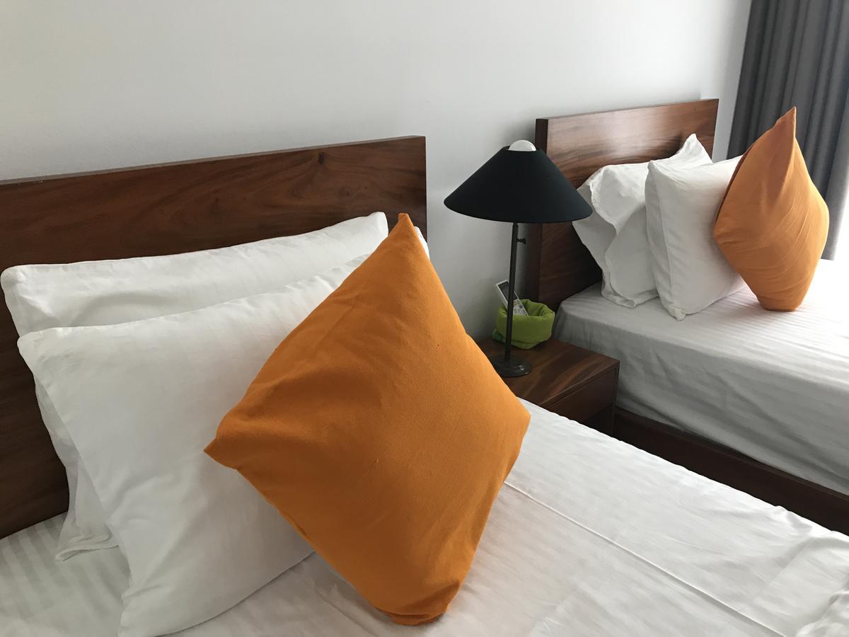 Araliya Oceanfront Condos Nilaveli, Trincomalee エクステリア 写真