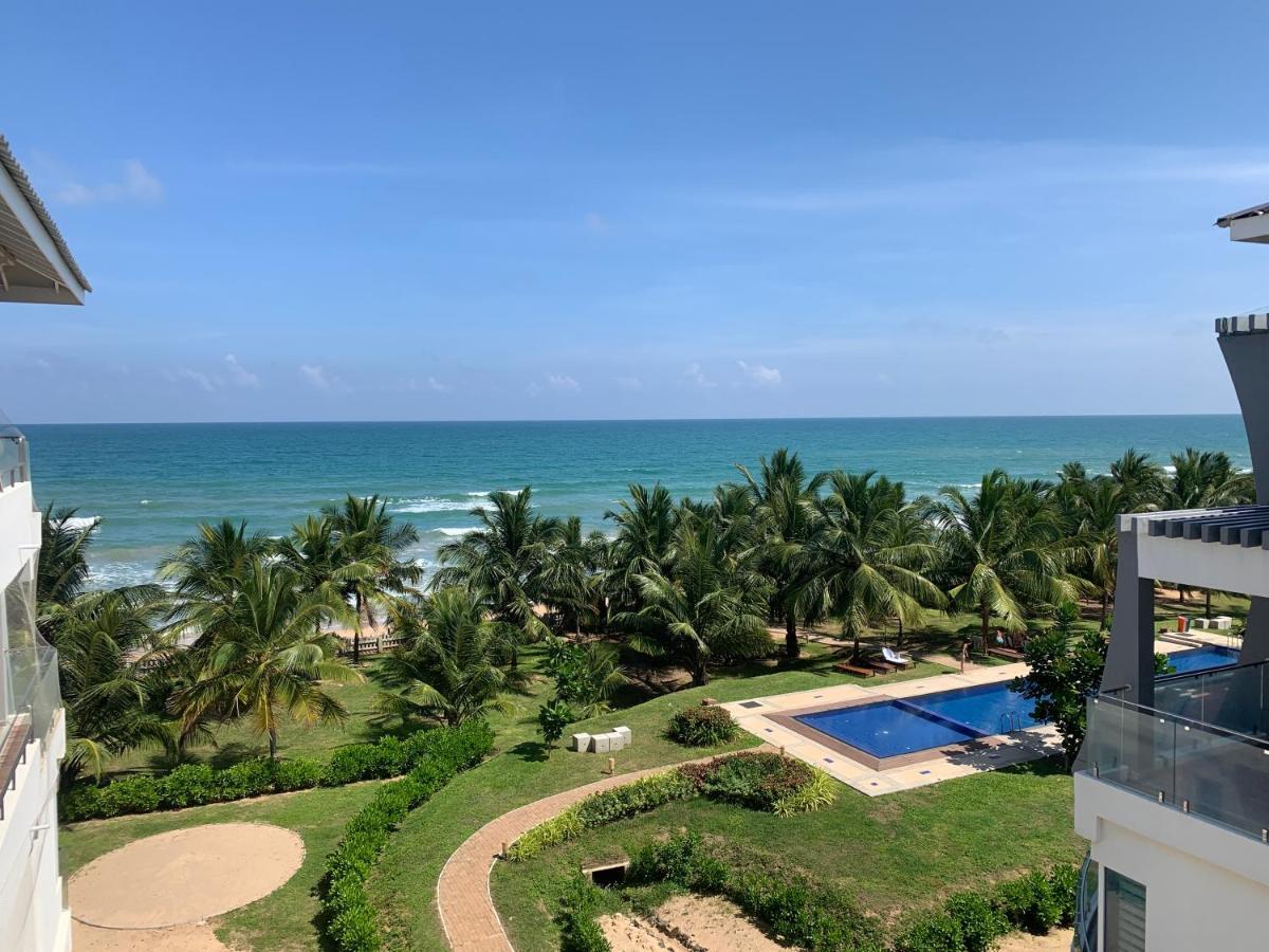 Araliya Oceanfront Condos Nilaveli, Trincomalee エクステリア 写真